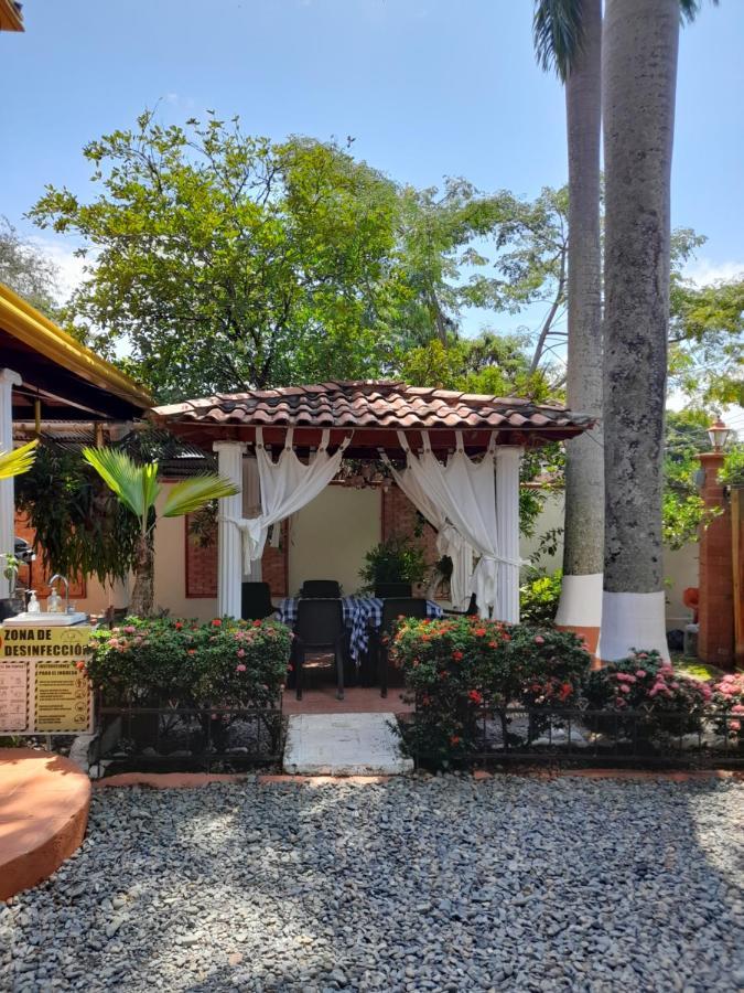 Hotel Boutique Los Gentiles Santa Fe de Antioquia Esterno foto